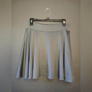 BRAND UNKNOWN WOMENS LARGE POLYESTER/SPANDEX GRAY SKIRT
